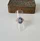 Vintage ring in 
silver with 
faceted blue 
stone 
Stamped 830 
Ring size 54