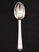 Hans Hansen 
arve silver no. 
4 dessert 
spoons 17.5 cm. 
item No. 463302 
Stock:6