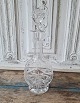 Beautiful 
crystal carafe
Height 30.5 
cm.