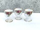 Royal Albert, 
Old country 
roses, Egg cup, 
4.5cm in 
diameter, 5.5cm 
high * Perfect 
condition *