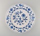 Stadt Meissen 
Blue Onion 
pattern. Large 
bowl. Mid-20th 
century.
Measures: 34.5 
x 5.8 cm.
In ...