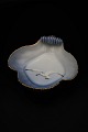 Bing & Grondahl 
Seagull 
dinnerware clam 
candy bowl with 
gold edge.
H: 5cm. 
17x17cm. 
Decoration ...
