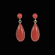 14k Gold 
Earrings with 
Coral.
Stamped with 
585.
3,5 x 1,2 cm. 
/ 1,38 x 0,47 
inches.
Total ...