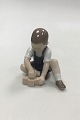 Bing & Grondahl 
Figurine of 
"The Little 
Builder" No 
2306. Measures 
10 cm / 3 15/16 
in.