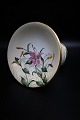 Antique 1800 
century cake 
stand from Bing 
& Grondahl with 
hand-painted 
lilies 
decorated with 
...