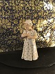 Figure Mary 
with doll.
Bing and 
Grondahl B&G 
no. 1721.
1. sorting.
  Beautiful 
and fine ...