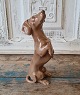 B&G figure, 
begging 
dachshund 
No. 1603, 
Factory first. 
Height 19 cm. 
Design: Dahl 
Jensen