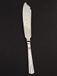 Cake / wedding 
knife 27.5 cm. 
830 silver with 
steel item no. 
479577