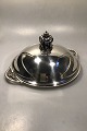 C.C. Hermann 
Sterling Silver 
Covered Dish 
with Crown lid 
finial
Tray measures 
40,2cm dia and 
...