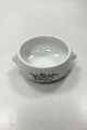 Royal 
Copenhagen 
Hotel Porcelain 
decorated with 
wild herbs 
Small bowl No 
6046. Measures 
12 cm / ...