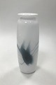 Holmegaard 
Atlantis Vase. 
Designed by 
Michael Bang. 
Measures 26 cm 
/ 10.24 in.