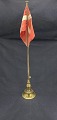 Height 65 cm.
Large flagpole 
for the table 
in patinated 
brass from the 
beginning of 
the 20th ...