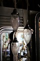 Jugend ceiling lamp from 1910 with socket in patinated brass and beautiful drop-shaped glass ...