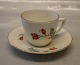 2 pcs in stock
102 Cup and 
saucer 1.25 dl 
(305)Balder B&G 
 - Cream base, 
rose hib, gold 
rim, ...