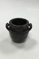 Honanas 
Stoneware Jar. 
Measures 9 cm / 
3.54 inch