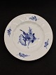 Royal 
Copenhagen Blue 
Flower plate 
10/8549 25.5 
cm. item 1.st. 
choice no. 
486012 
Stock:5