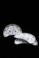 Royal 
Copenhagen Blue 
Fluted Full 
Lace crescent 
shaped dish.
Decoration 
number: 352. 
Staff ...