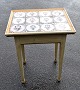 Original Danish 
tile table, 
approx. 1800. 
Light painted. 
Height .: 76 
cm. Plate: 46 x 
59 cm. ...