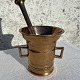 Heavy brass mortar with pestle 15cm diameter, 15cm high, Pestle length 26.5 cm, total weight 4.8 ...