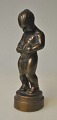 Lindhardt, Svend (1898 - 1989) Denmark: A standing little girl. Bronze. Unsigned. H: 11.5 cm.