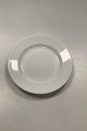 Bing and 
Grondahl Hotel 
Dinner Plate 
Measures 24cm 
/ 9.45 inch