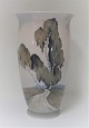 Bing & 
Grondahl. Vase. 
Model 8645/450. 
Height 25 cm. 
(2. quality)