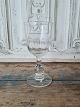 Porter glass 
with olive 
grinds on 
baluster stalk.
Kastrup 
Glasvork 1910.
Height 16 cm. 
Stock: 1