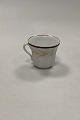 Bing and 
Grondahl Old 
Cup with Gold 
Decoration
Measures 7,7cm 
/ 3.03 inch