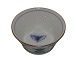 Bing & Grondahl 
Butterfly 
Kipling with 
gold edge, 
small round 
bowl.
The factory 
mark shows, ...