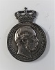 Silver (925). Royal bookmark mounted with the reverse of the commemorative medal. The fabric is ...