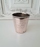 Baroque cup in 
silver dated 
1752
With traces of 
use.
Height 7 cm. 
Diameter 7,5 
cm.