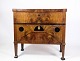 Small mahogany chest of drawers with marquetry from northern Germany from around the year ...