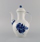 Royal 
Copenhagen Blue 
Flower Braided 
coffee pot. 
1960's. Model 
number 10/8189. 

Measures: 24 x 
...