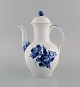 Antique Royal 
Copenhagen Blue 
Flower Braided 
coffee pot. 
Model number 
10/8189. Early 
20th ...