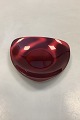 Danish 
Triangular 
Stainless Steel 
Dish in Red
Measures 
12,5cm / 4.92 
inch