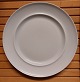 Bing & Grondahl 
dinner plate 
model number 
325 in white 
porcelain 
designed by 
Henning Koppel. 
Ø. ...