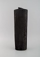 European studio 
ceramicist. 
Large unique 
vase in glazed 
stoneware. 
Beautiful glaze 
in black and 
...