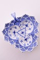 Royal 
Copenhagen 
porcelain. 
Royal 
Copenhagen Blue 
Fluted/full 
lace. 
Tripolite, 
double lace no. 
...