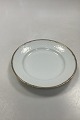 Bing and 
Grondahl 
Hartmann Lunch 
Plate No 26 / 
326. 
Measures 
21,5cm / 8.46 
inch
