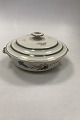 Royal 
Copenhagen 
Stauder Round 
Lidded bowl No 
9593. Measures 
12 cm / 4 23/32 
in. x 22 cm / 8 
...
