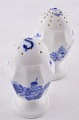 Blue Flower 
porcelain. 
Royal 
Copenhagen Blue 
flower. salt 
shaker, no. 
10/8681. Height 
7.5 cm. or ...