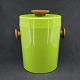 Height 25.5 cm.
Nice green ice 
bucket from the 
1960s in green 
plastic with 
teak handle.
It ...