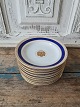Set of 9 B&G 
cake plate 
decorated with 
royal blue, 
Greek eternity 
pattern and 
coat of arms in 
...