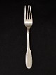Evald Nielsen 
dinner fork 
19.7 cm. 
lightly 
hammered 
sterling silver 
item no. 503607 

Stock: 7
