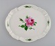 Meissen Pink 
Rose tray in 
hand-painted 
porcelain with 
gold edge. 
Early 20th 
century.
Measures: ...
