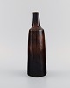 Carl Harry Stålhane (1920-1990) for Rörstrand. Bottle-shaped vase in glazed 
ceramics. Beautiful glaze in reddish brown shades. Mid-20th century.
