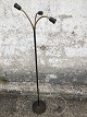 Floor lamp with 3 bendable arms. Patination / rust on the foot, otherwise good condition. Height ...