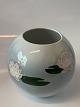 VaseBing and GrondahlTire no #6412Height 14 cm2. SortingNice and well maintained condition