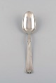 Hans Hansen 
silverware no. 
7. Art deco 
table spoon in 
silver (830). 
Dated 1936.
Length: 19 ...