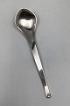 Hans Hansen 
Sterling Silver 
Line Spoon 
Measures 14.5 
cm (5.70 inch)